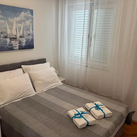 Lucija Appartement *