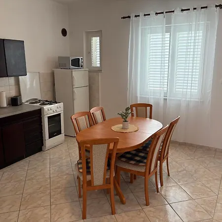 Appartement Lucija Biograd Na Moru