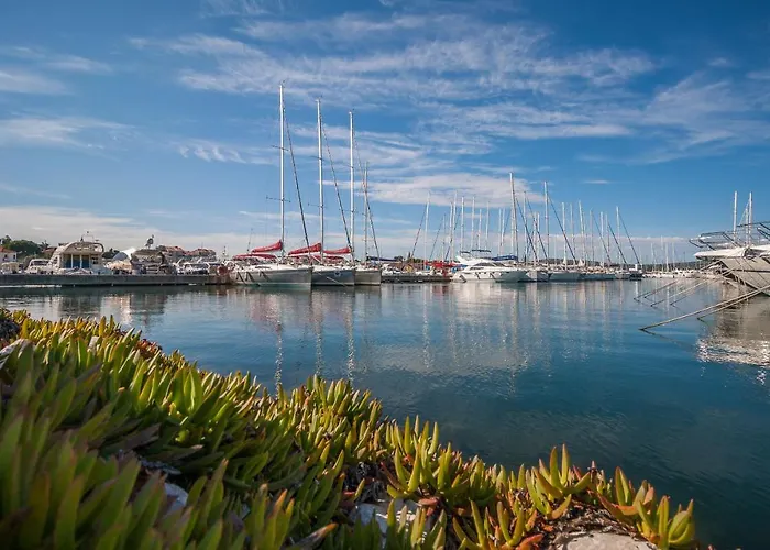 Lucija ビオグラード・ナ・モル